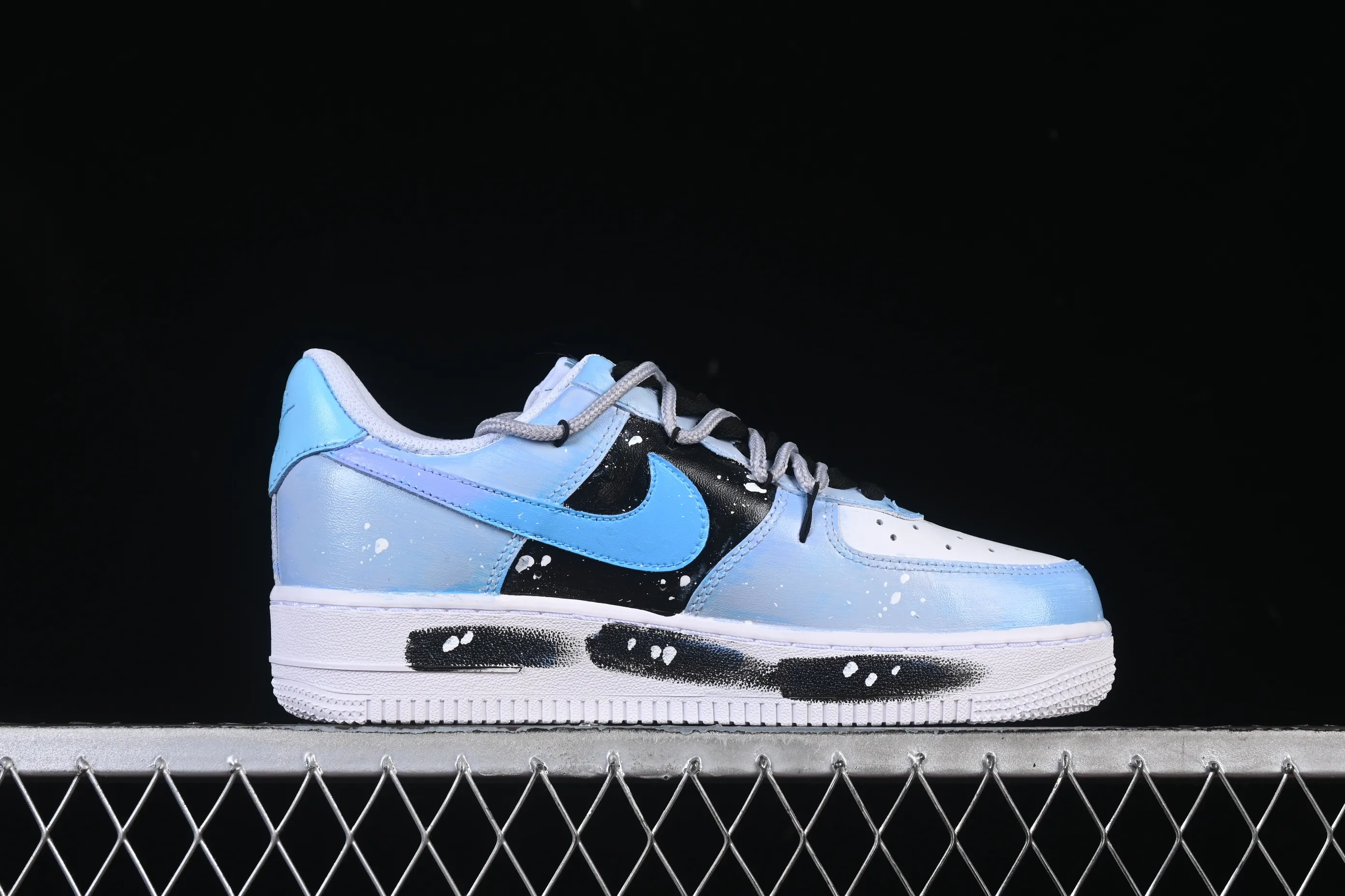 All categories Nk Air Force 1 Air Force series Nk Air Force 1 Low Air Force low top Nike Air Force 1'07 Low "Chasing Dream" Hand-painted graffiti Yunlang Zhumeng Air Force One low-top casual sneakers CW2288-101